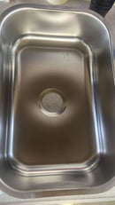 Cuba Lavínia 47BL N1 47x30 Tramontina acetinada aço 430 acompanha válvula e sifão profundidade 15cm - A Casa do Marmorista